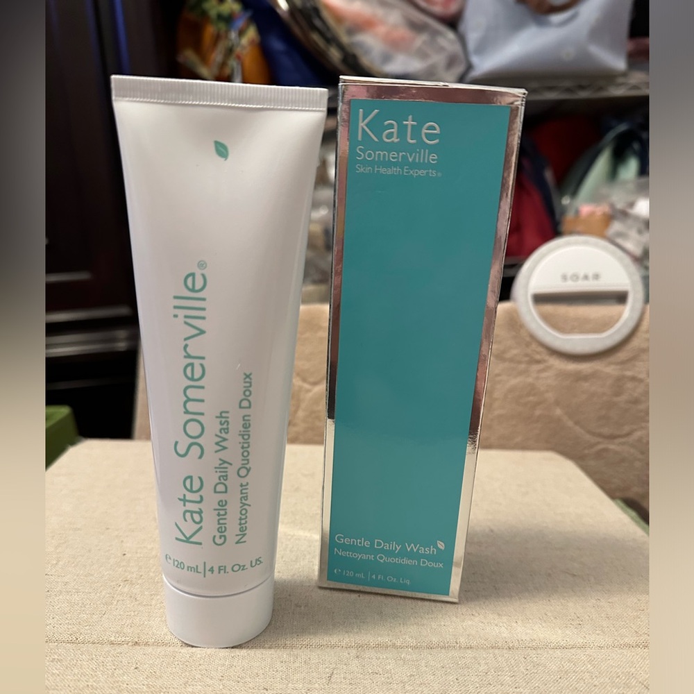 KATE SOMERVILLE Gentle Dally Wash NEW